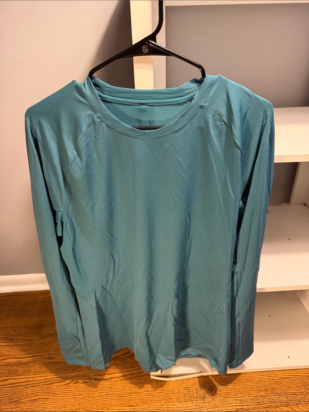 lululemon athletica Turquoise Long Sleeve Performance Top